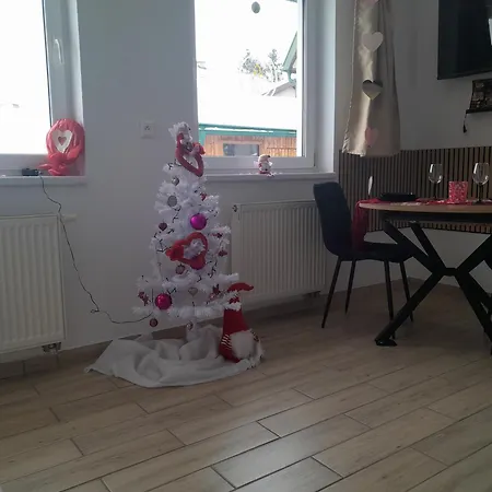 Nyaraló Biela Magnolia *